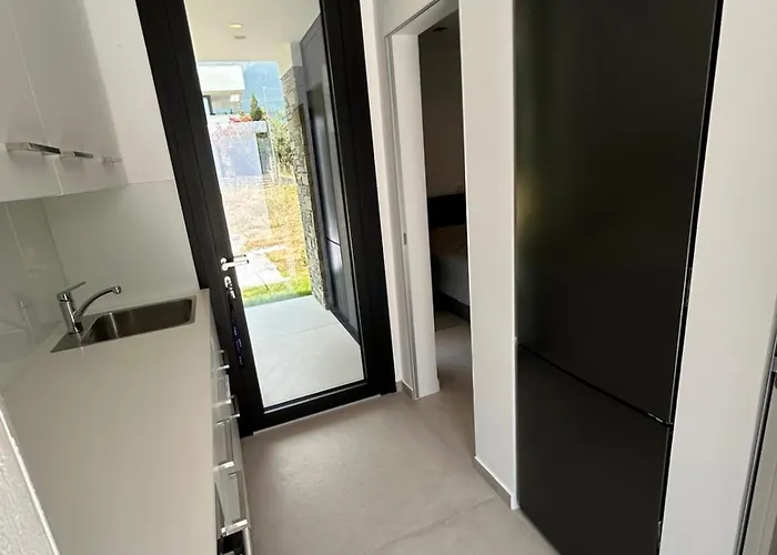 House Thomi 스칼라 포타미아스